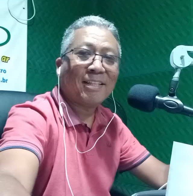 Radialista Paulo Baiano tem motocicleta roubada e pede apoio da população para localizar veículo